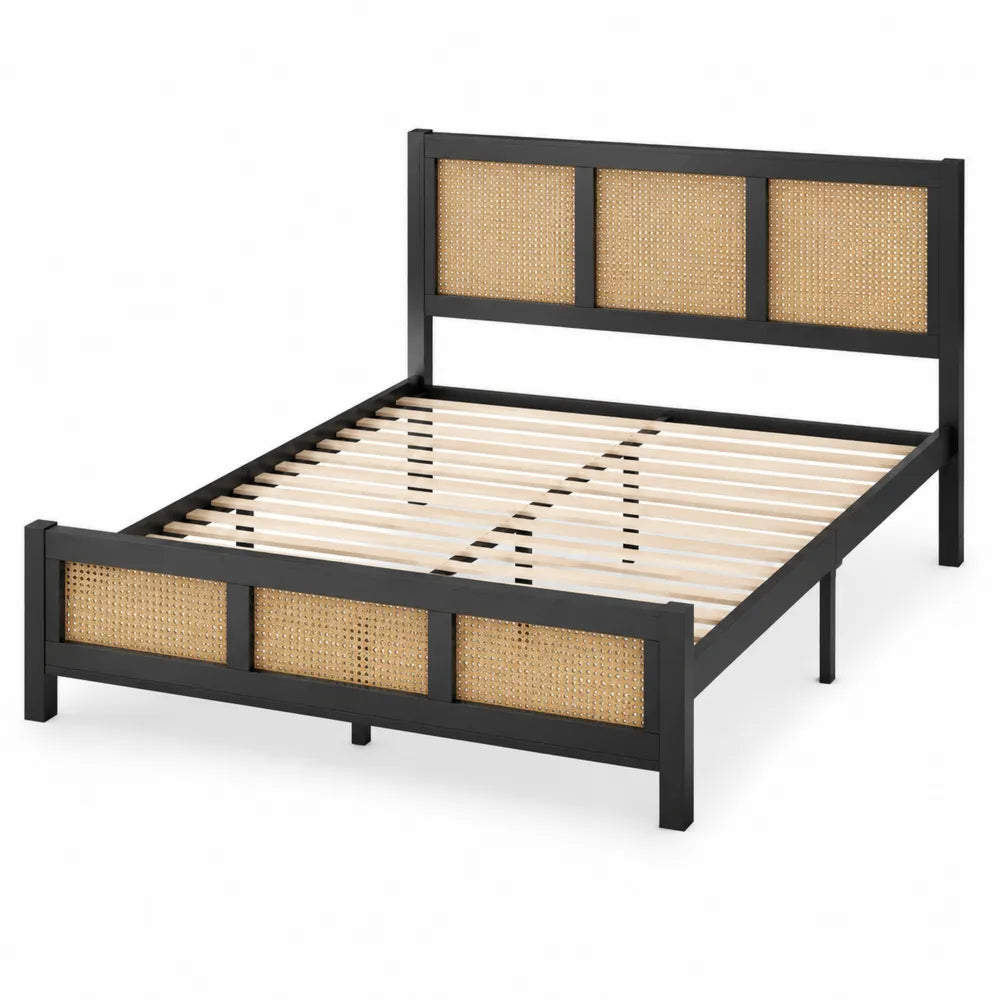 Letto matrimoniale in metallo e rattan
